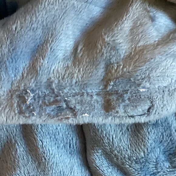 Small Blue Weighted Blanket 4 lb. Kids Children's Adults Bedding - Picture 4 of 4